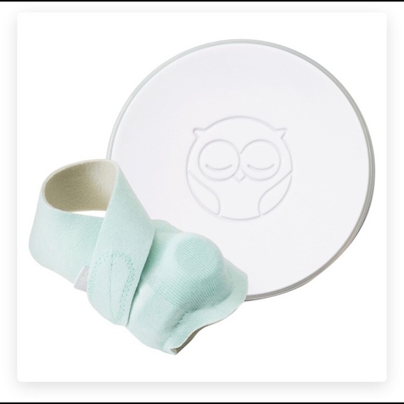 Owlet Smart Sock 2 Baby Monitor - Picture 4 of 5